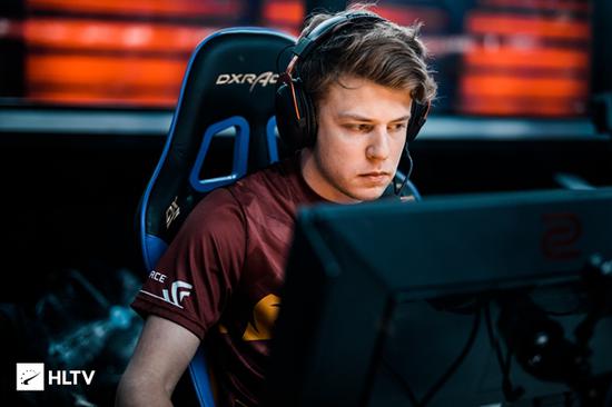 LPL的第四名魔咒：双败赛制以来常规赛四强一直是一轮游