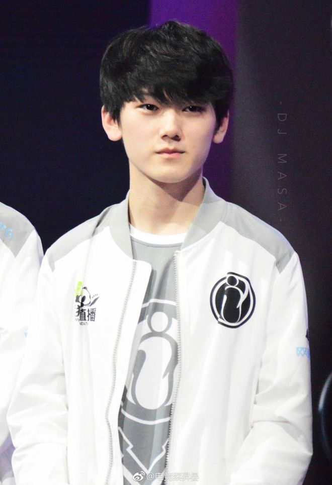 Wayward：JDG的统治力看起来很强势 很期待下场跟他们对决